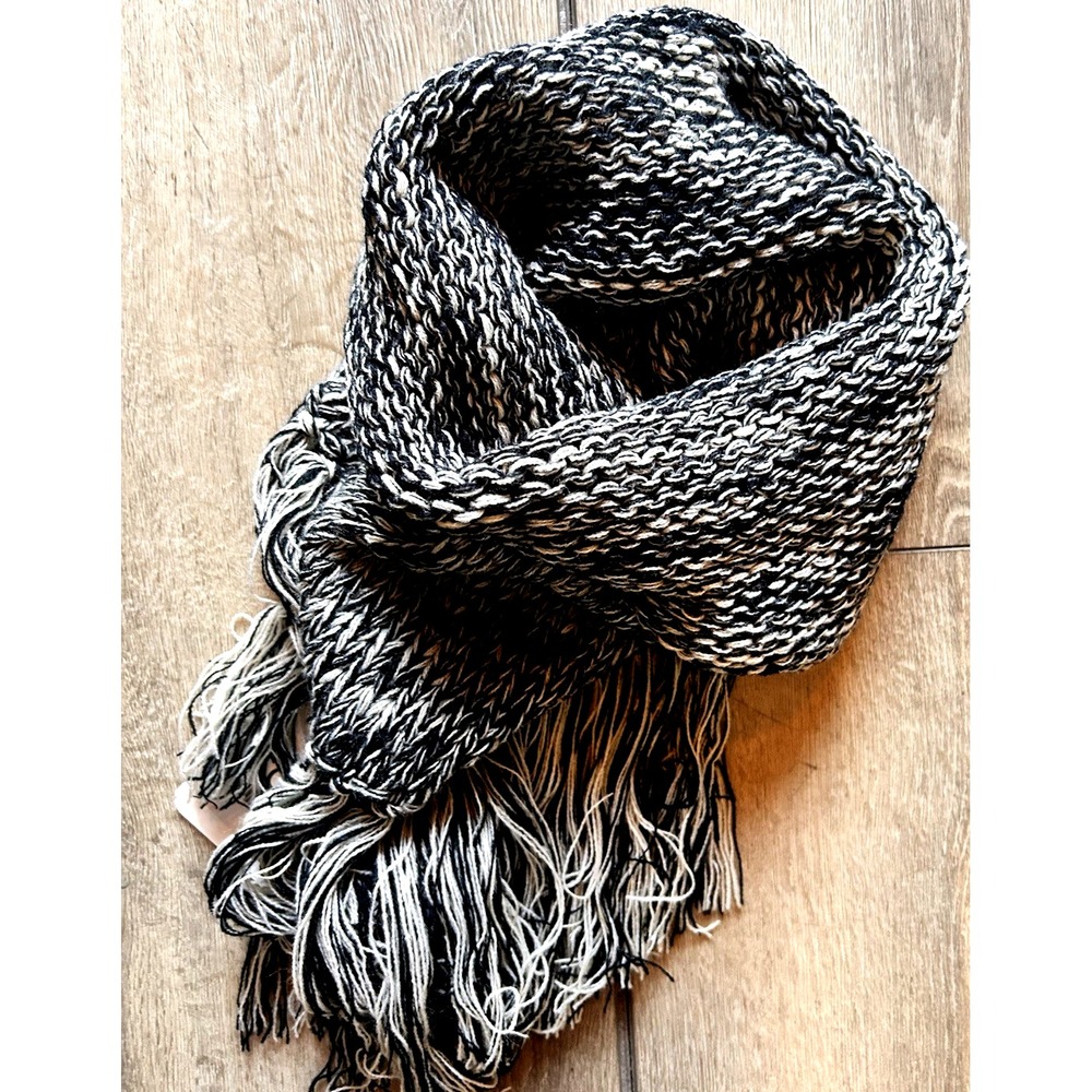 NEW with Tags Infinity Scarf Neck Wrap Warmer Black Ivory Fringe Code Heart - Picture 5 of 7
